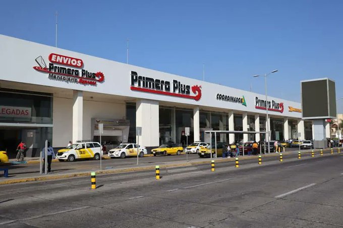 Refuerzan vigilancia en Central Camionera y avanza construcción de arcos carreteros