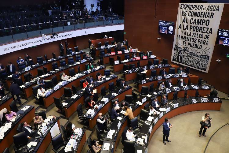 Ley de Aguas mantiene privatización y desoye 500 demandas: Imdec