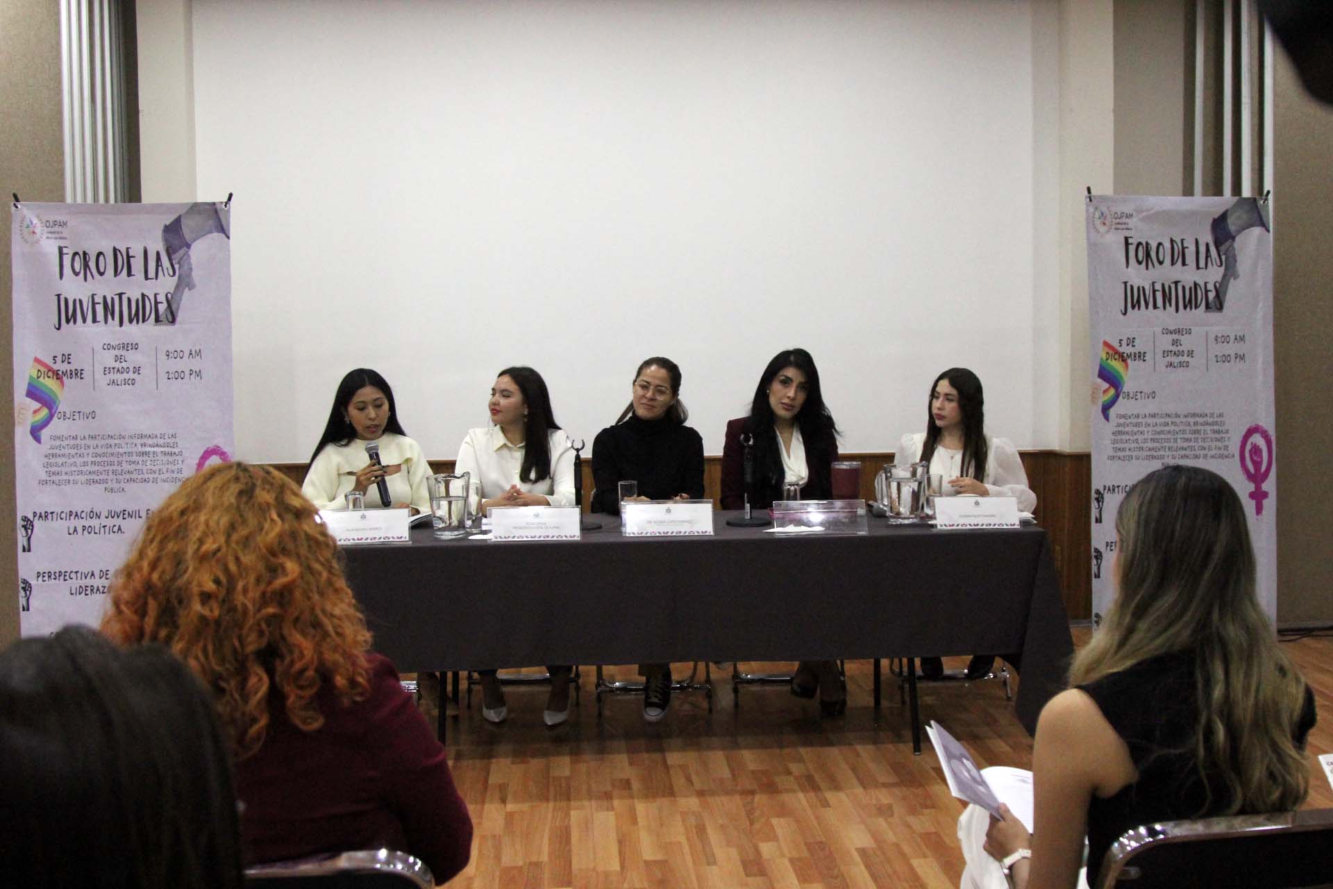 Realiza Congreso foro para jóvenes de política, género y diversidad 