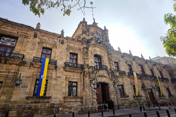 Fraccionamiento de obras persiste y abre riesgo de corrupción: especialista