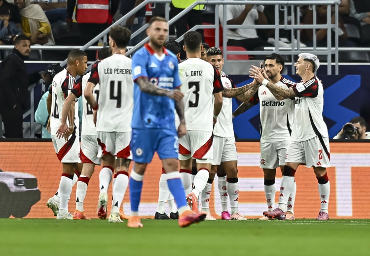 El Flamengo vence a Cruz Azul