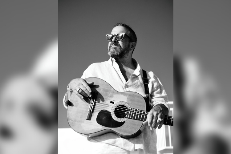 Raúl Malo, una voz que creó fronteras, fallece a los 60 años