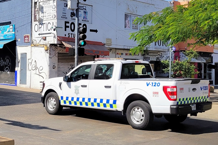 IJCF capacita a policías de vialidad
