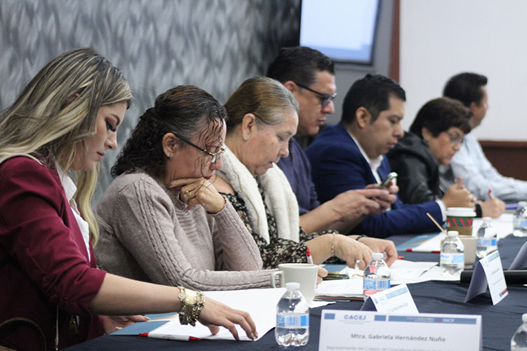 Les piden mejorar en evaluaciones contables