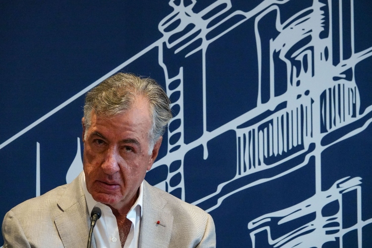 Citigroup cierra venta de 25% de Banamex a Fernando Chico Pardo