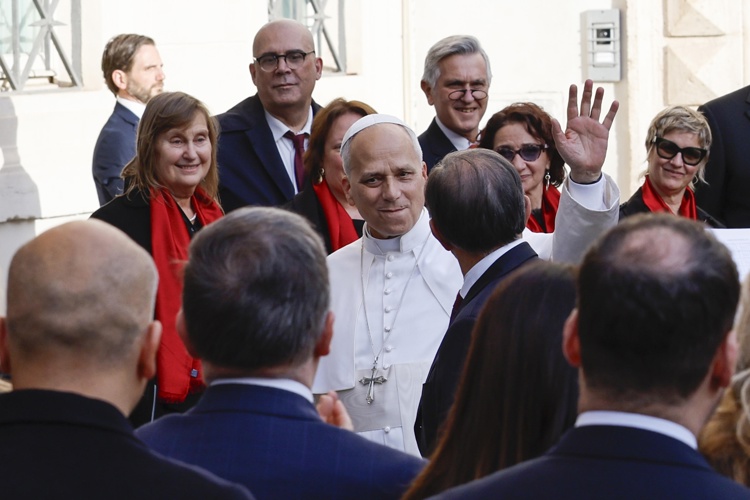 León XIV nombra un nuevo arzobispo de Nueva York con experiencia en América Latina