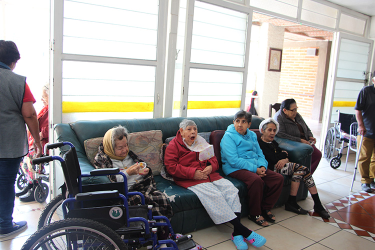 Mal estado de salud oral, un pendiente en ancianos 