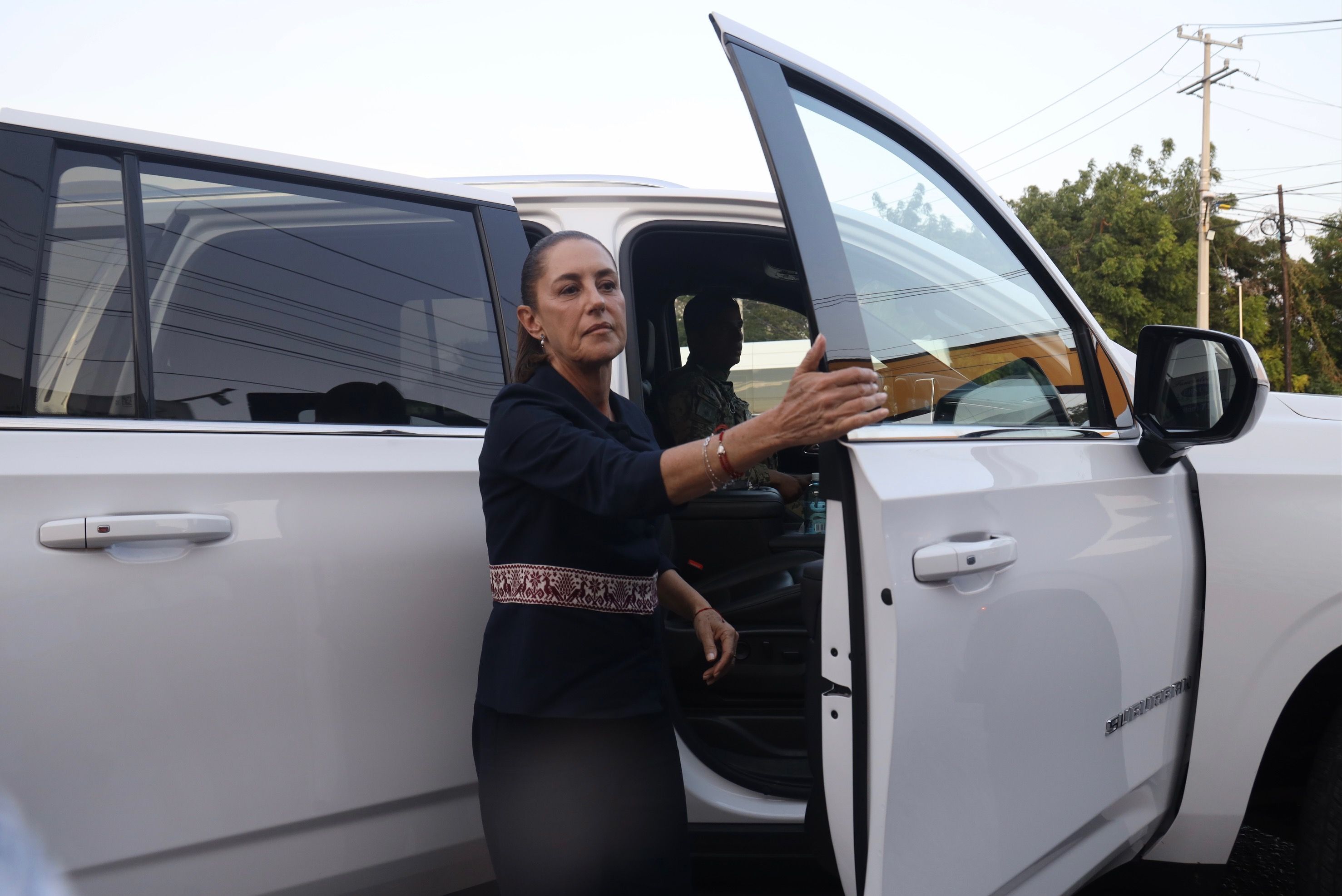 Sheinbaum promete reparación integral a víctimas del Tren Interoceánico