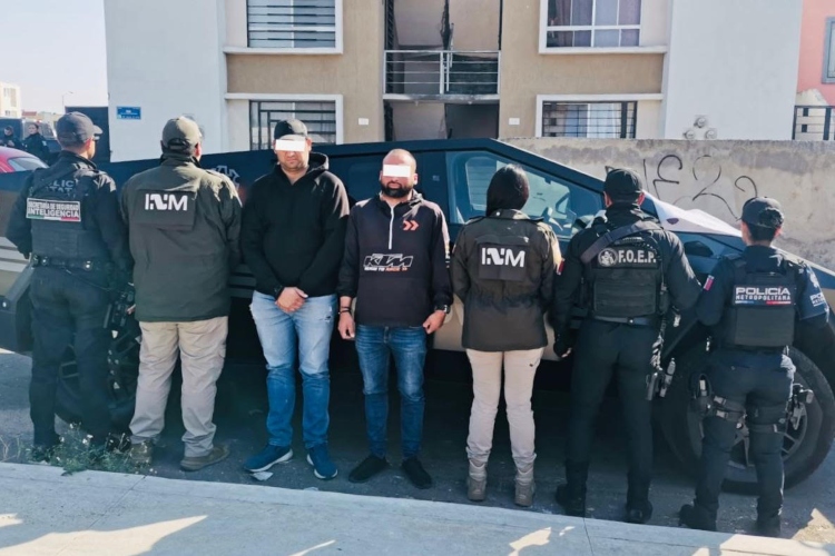 Detienen a tres extorsionadores sudamericanos