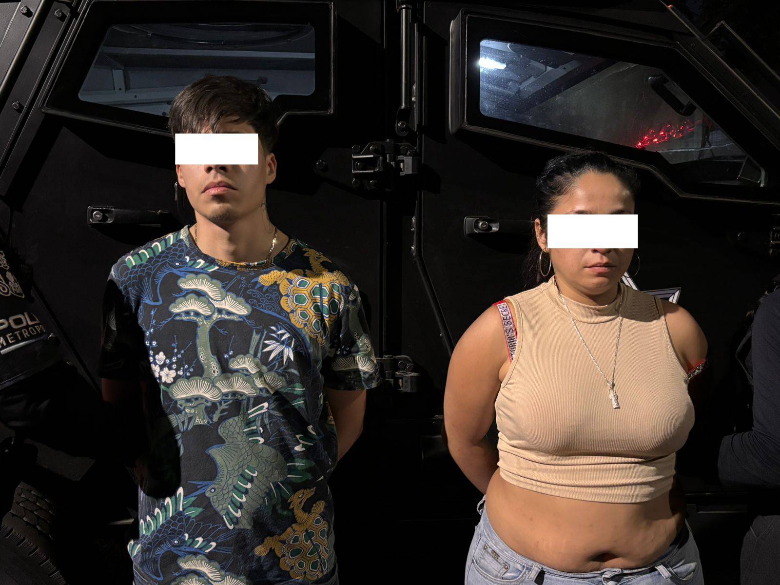 Detienen a pareja con cerca de medio kilo de crystal