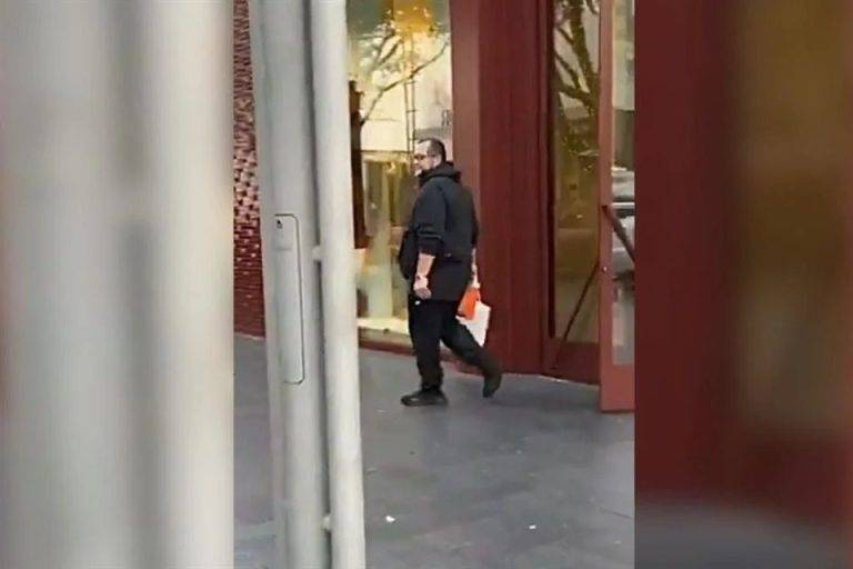 “Nepobaby mantenido”: una IA insulta al hijo de AMLO, José Ramón López Beltrán