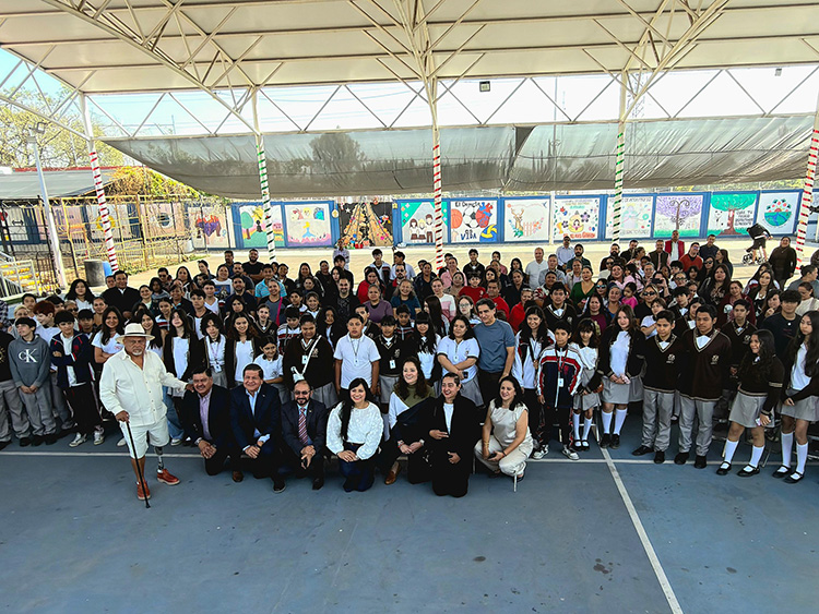 Reprueban a escuelas 