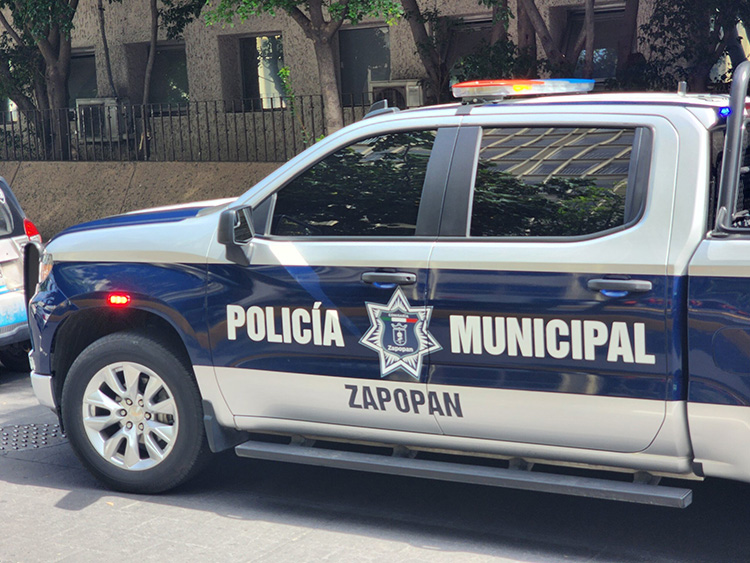  Violación: sentencian a uno y otro es detenido.