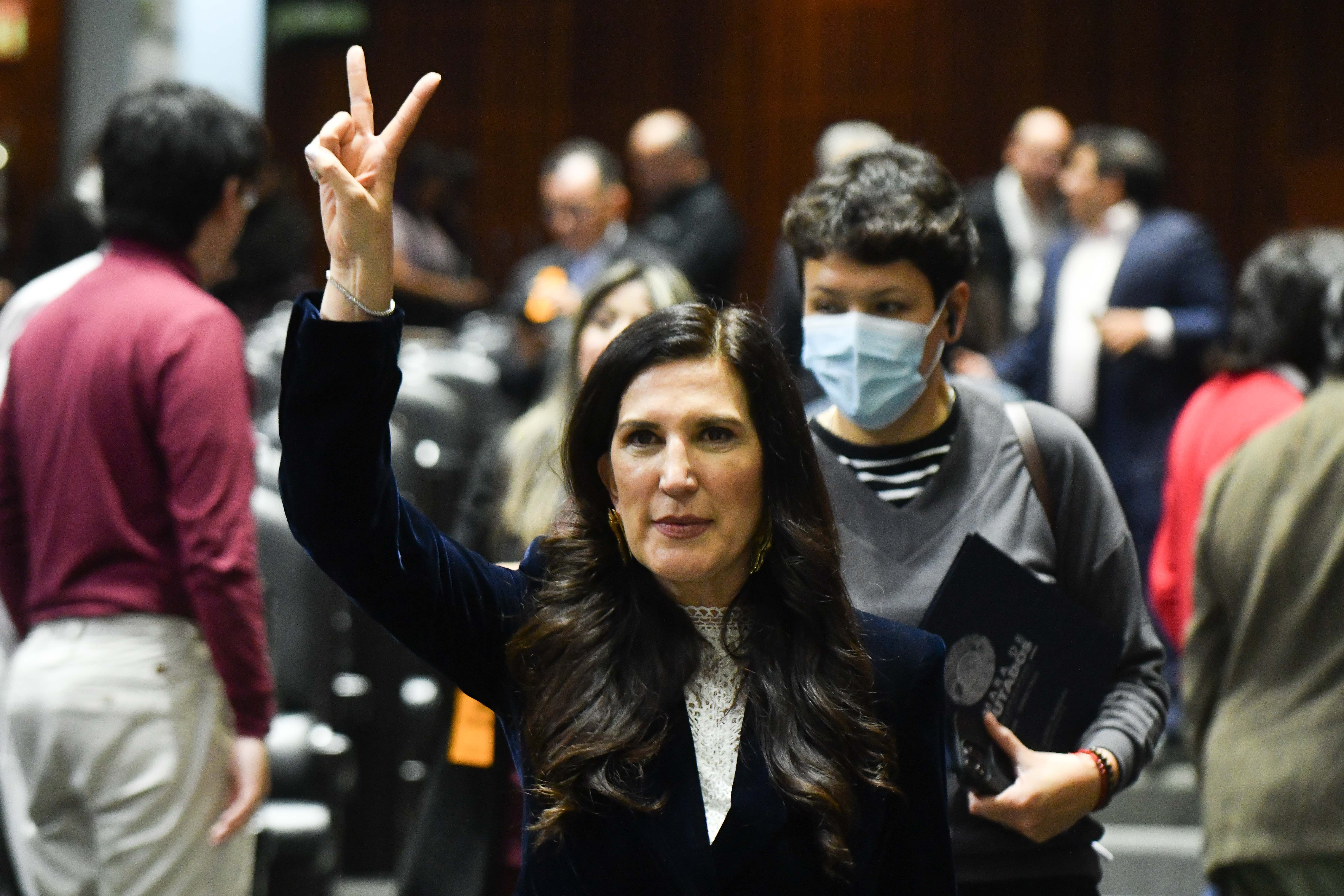 Llama Kenia López Rabadán a construir reforma electoral por consenso