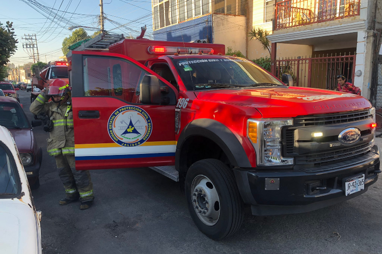 Explosión deja tres heridos