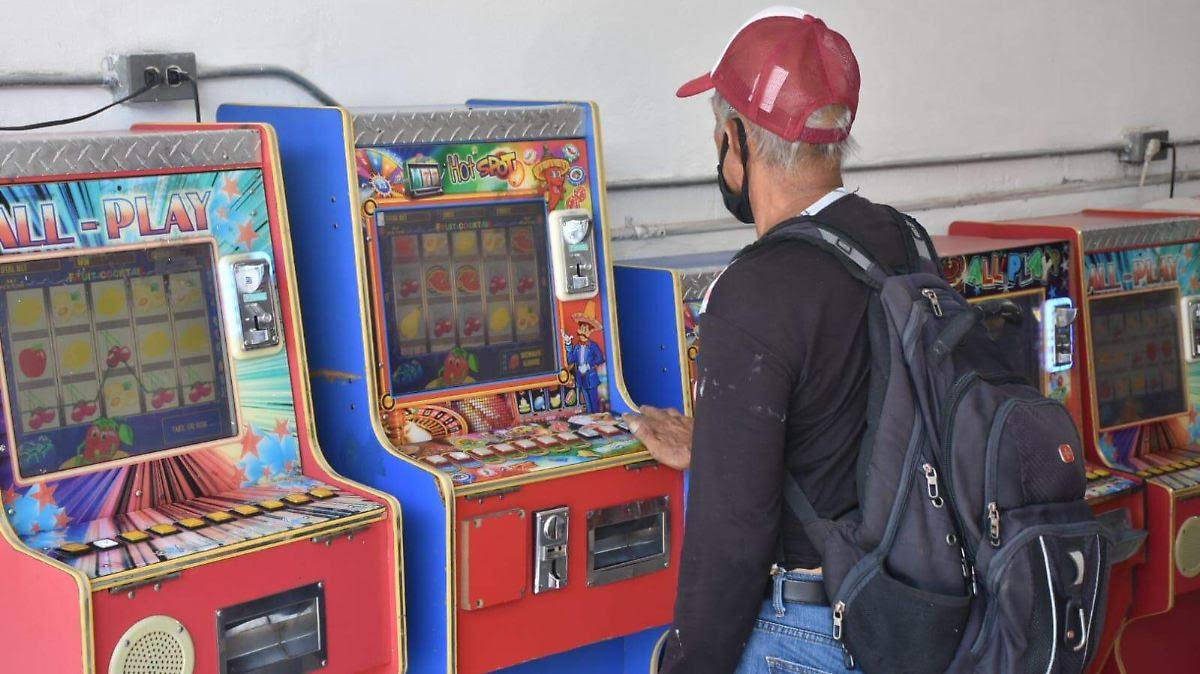 Intensifican operativos contra préstamos por goteo y máquinas tragamonedas