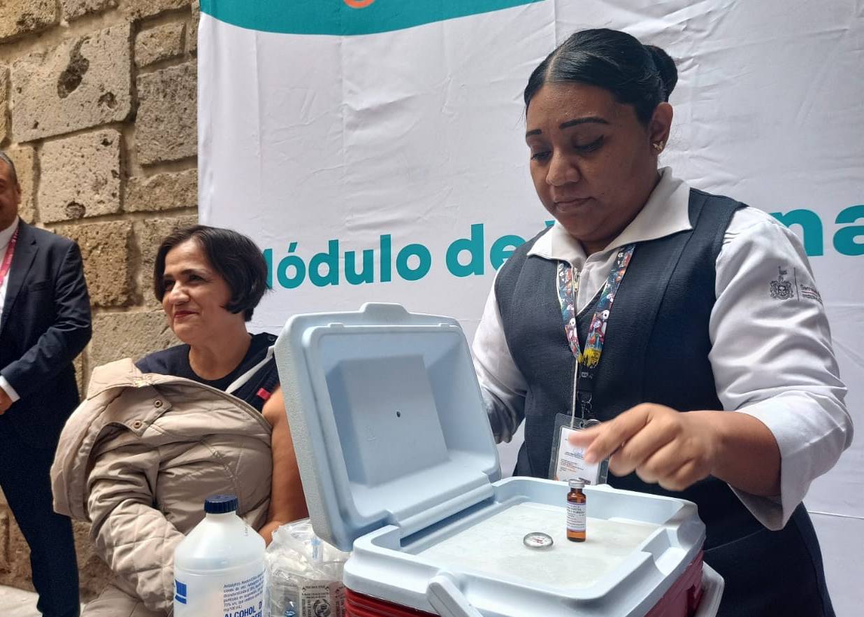 Intensifican en Jalisco vacunación y cerco sanitario por sarampión; reportan 26 hospitalizados 