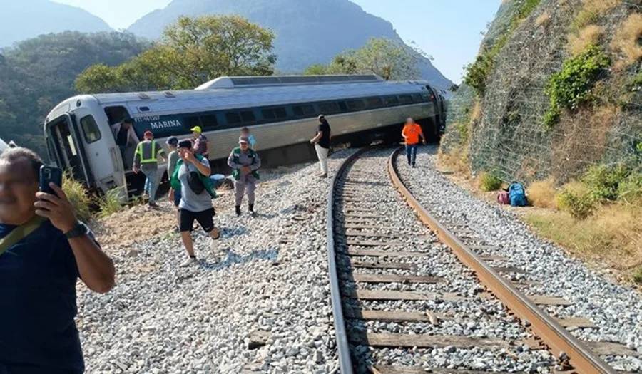 Descarrilamiento del Tren Interoceánico en Oaxaca fue por exceso de velocidad: FGR
