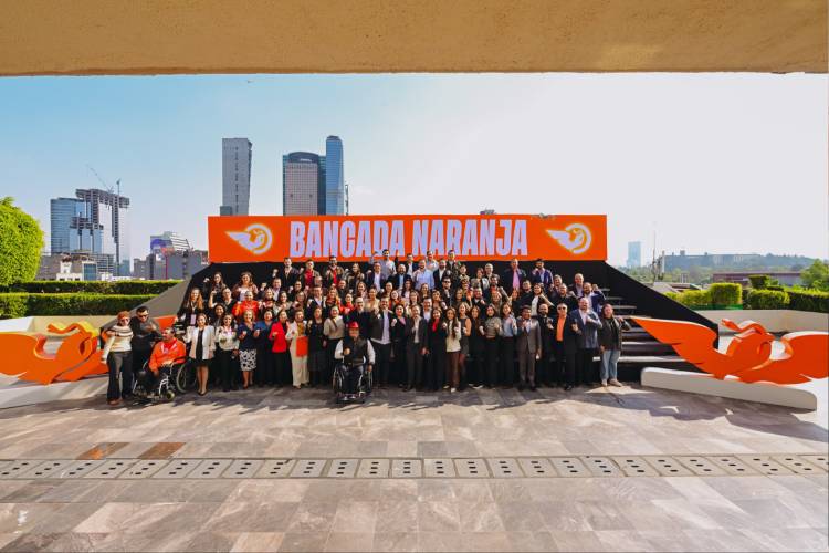 MC impulsa jornada de 40 horas, sesiones presenciales y Sistema Nacional de Cuidados