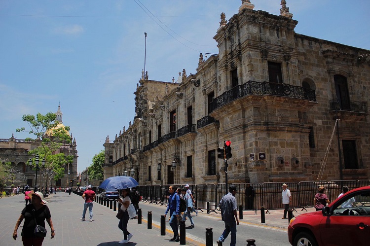 Realizan foros para conocer regiones