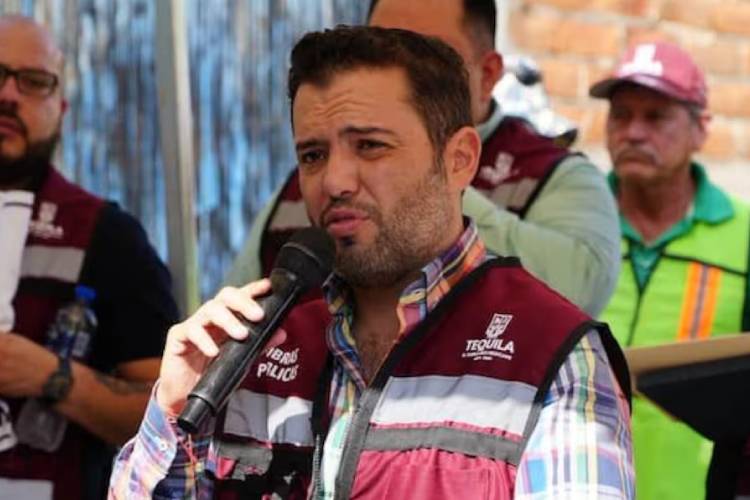 Detienen a alcalde de Tequila