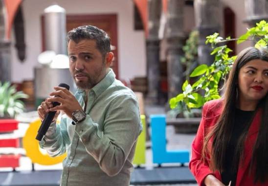 Que demuestre que no es una extensión de lo mismo: regidora de Tequila, respecto a alcaldesa interina