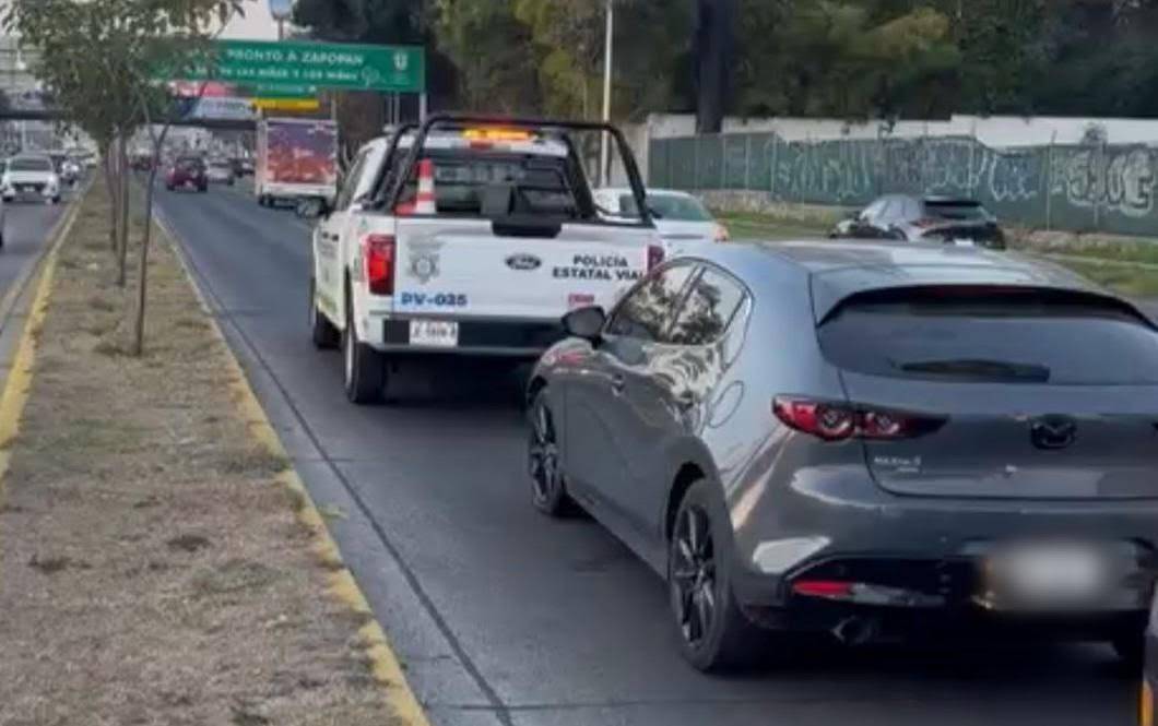 Detienen a conductor ebrio por invadir contraflujo en López Mateos Sur