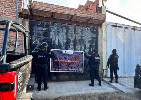 Aseguran finca donde había vehículos con reporte de robo