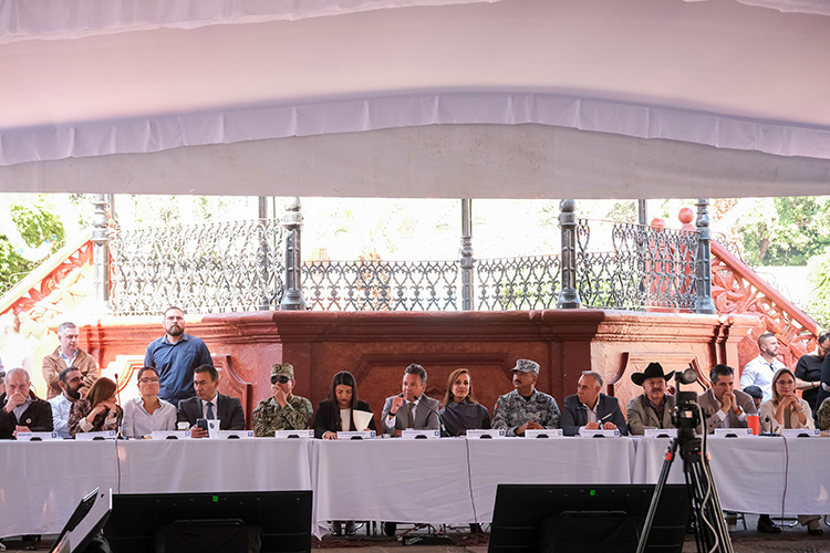 Lemus anuncia 500 mdp para Tequila 