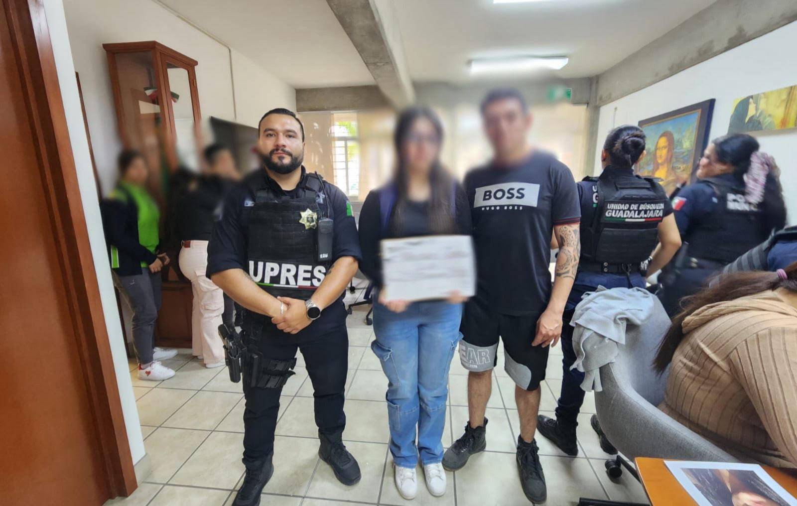 Frustran secuestro virtual de estudiante de Prepa 18