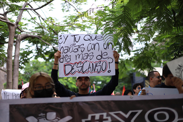 Derecho al descanso, en duda con reforma