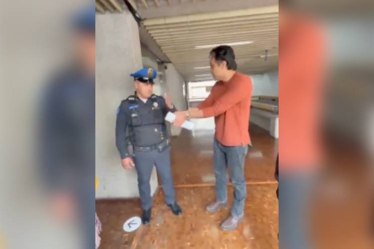 Por 'cambio de plaza' SEP hace 'diligencia administrativa' a Marx Arriaga 