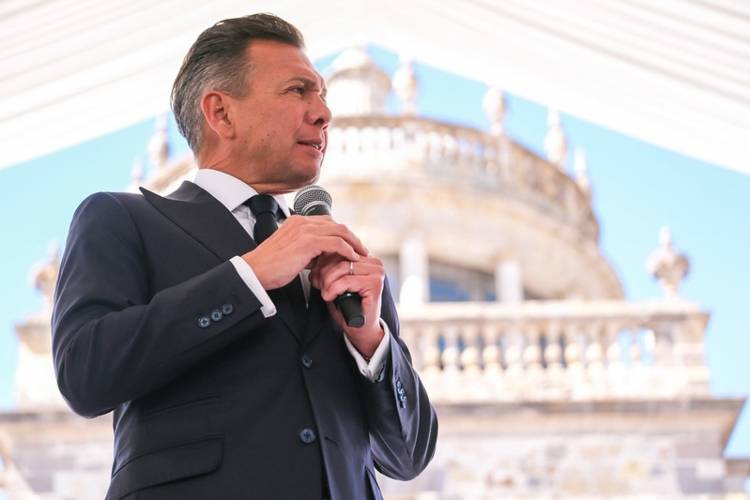 Lemus ofrece viajes gratis a Nueva York para quienes tramiten la tarjeta única