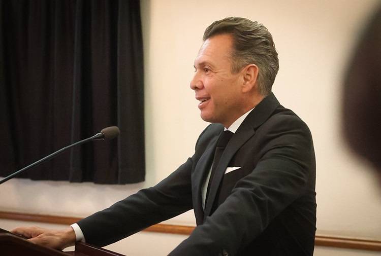 Antiético, comentario de Pablo Lemus sobre viaje a Nueva York por tramitar Tarjeta Única: analista