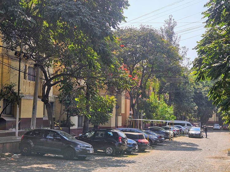 Presenta MC reforma al régimen condominal