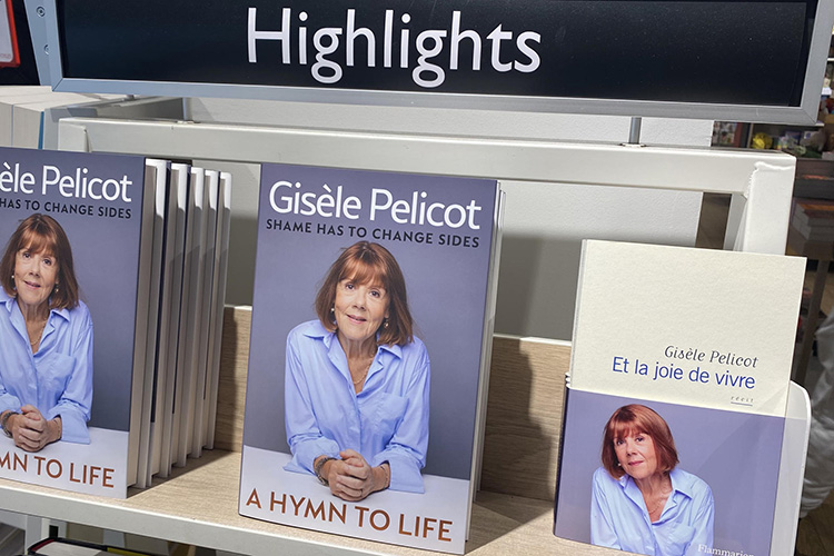 Lectores buscan el relato de Pelicot