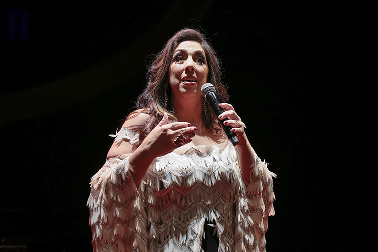 Regina Orozco realizará un viaje en el tiempo en su nuevo show de cabaret