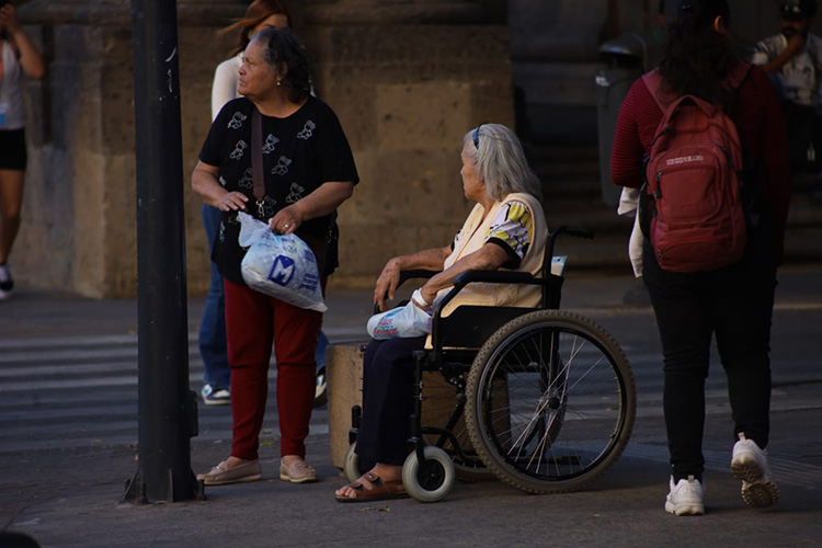 Avalan reforma para cruces viales incluyentes 