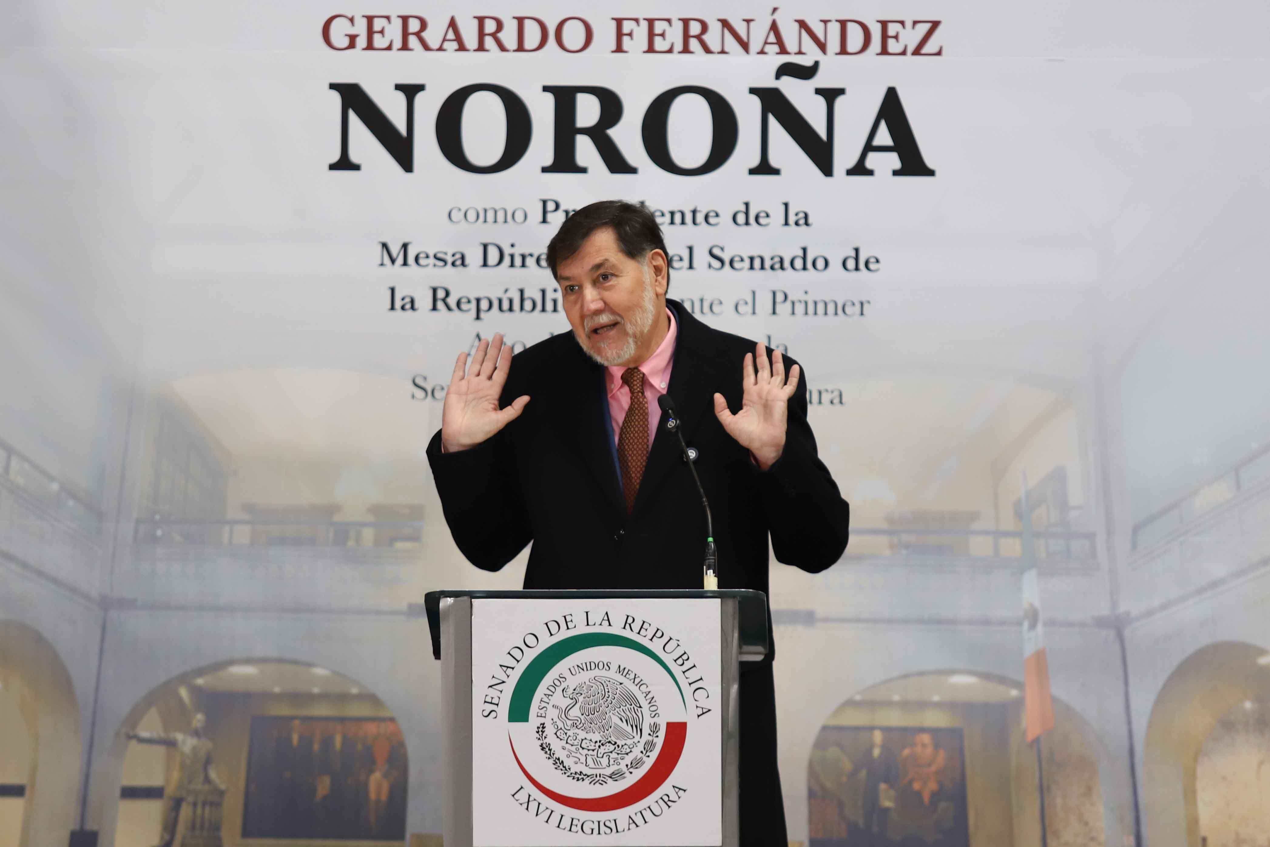 Ordenan a Fernández Noroña retirar en 24 horas contenidos contra Grecia Quiroz