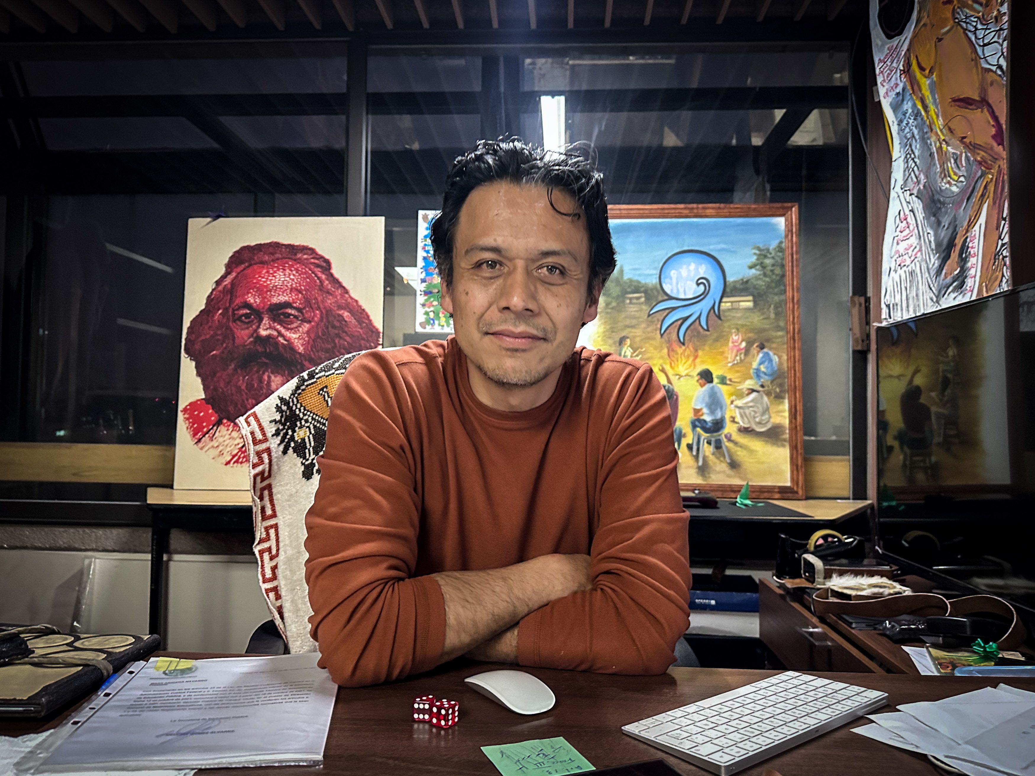 Piden revisar más de cien plazas de cuestionable legalidad firmadas por Marx Arriaga