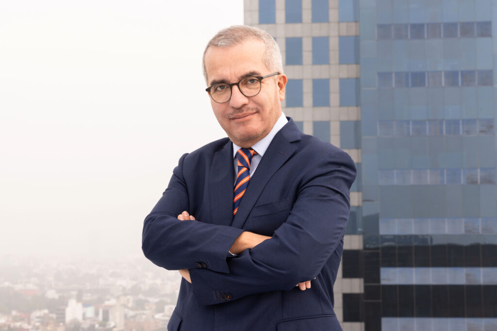 Luis Carlos Ugalde ve reforma electoral “menos radical”, pero advierte retrocesos