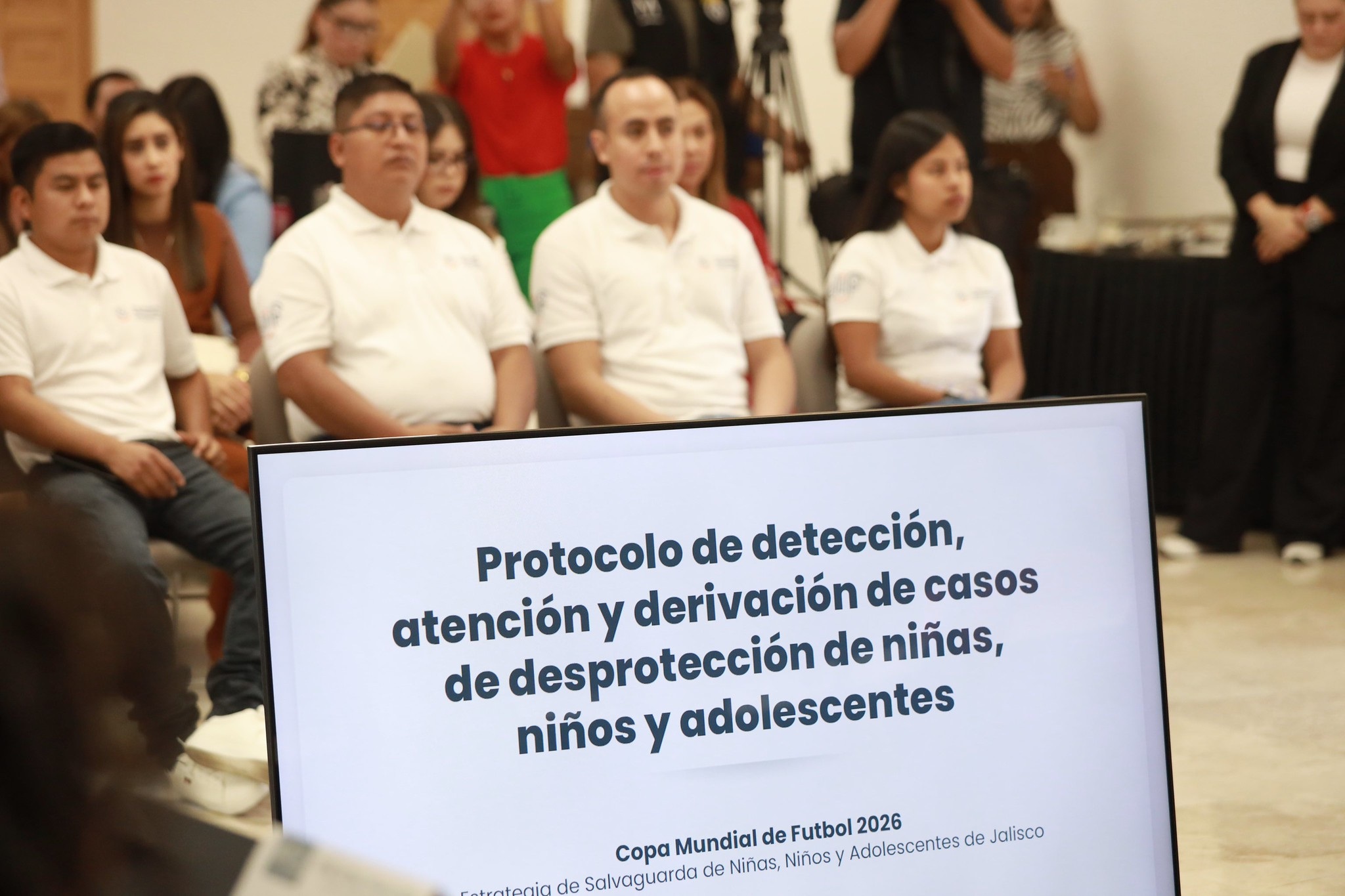 Desplegarán a agentes de protección infantil en Mundial