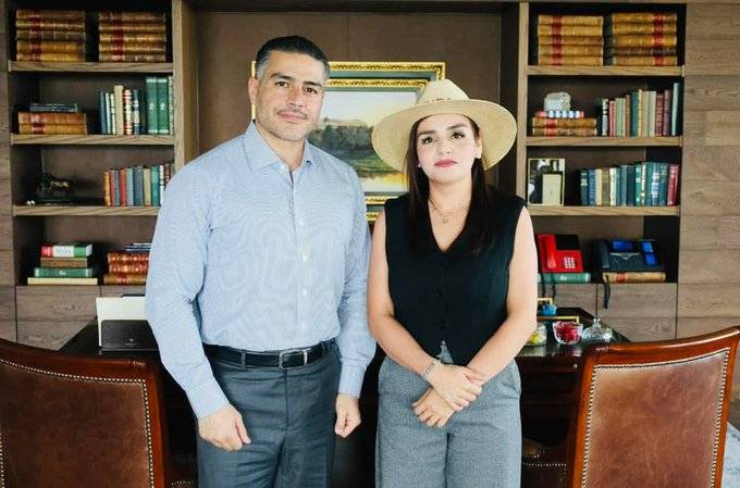 Grecia Quiroz se reúne con Harfuch por justicia para Carlos Manzo