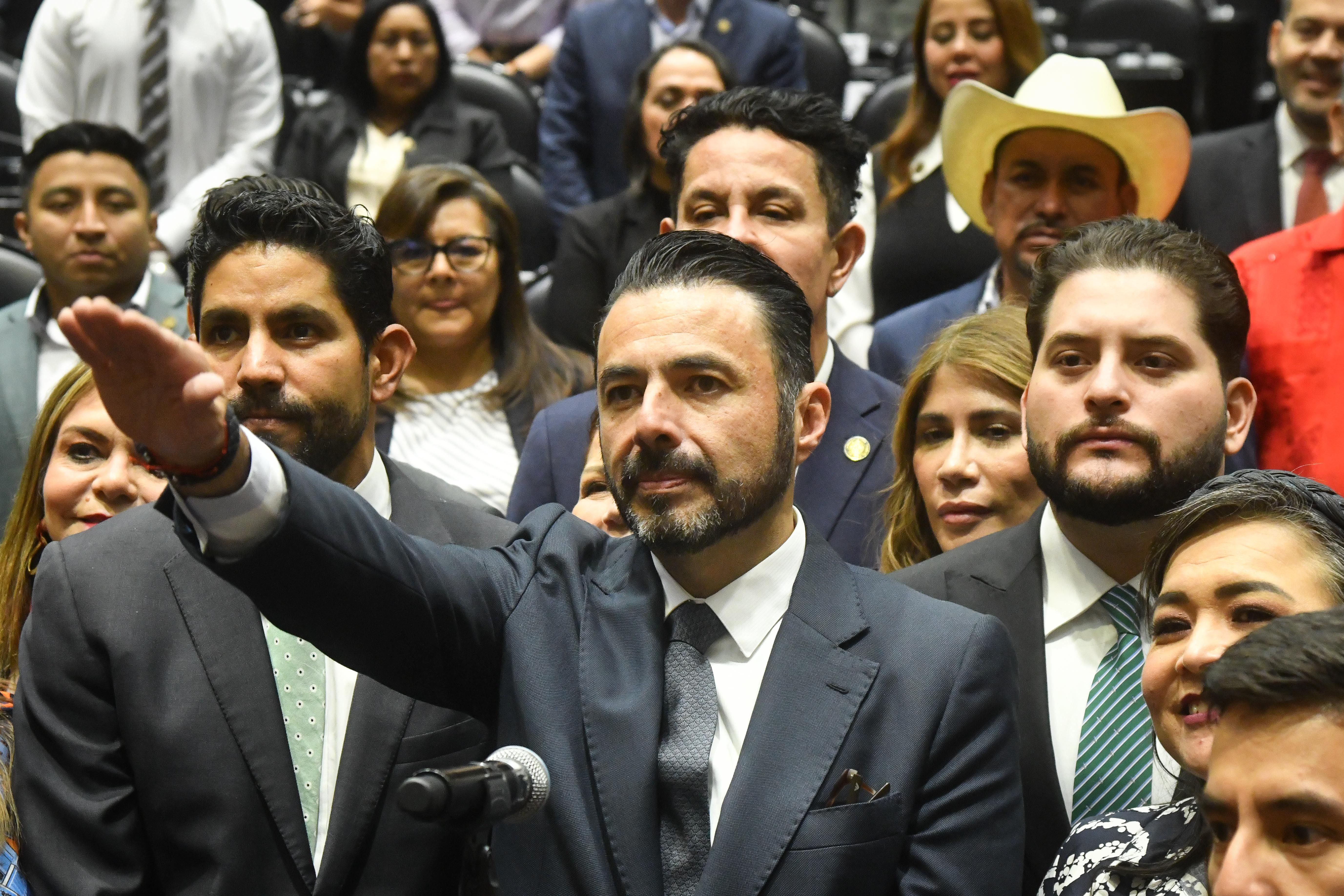 Cámara de Diputados elige a Aureliano Hernández como nuevo titular de la ASF