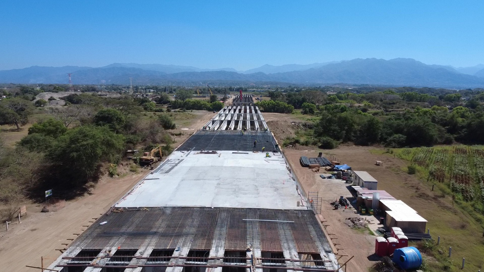 Registra avance de 58% el Puente Amado Nervo que unirá Nayarit con Vallarta