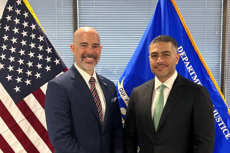 Harfuch se reúne con jefe de la DEA