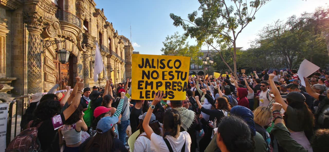 Buscan llevar a Pablo Lemus a comparecencia pública por el tema del transporte
