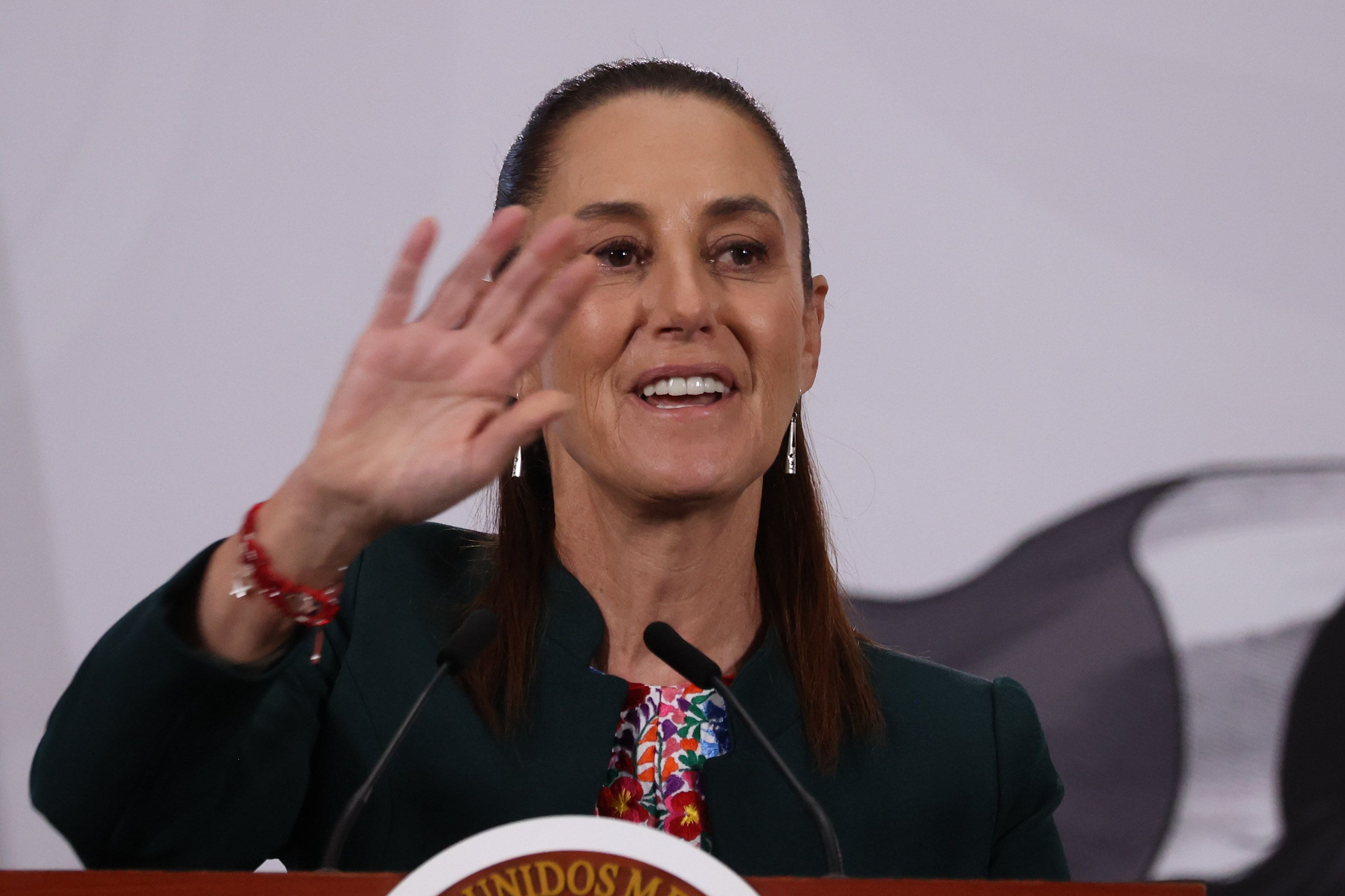 Claudia Sheinbaum niega que vaya a hacer propaganda por revocación de mandato