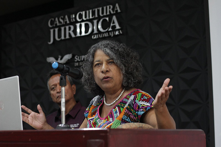 Municipios apuestan por adjudicaciones directas