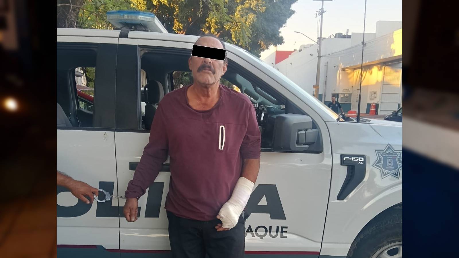 Ciudadanos detienen a violento asaltante